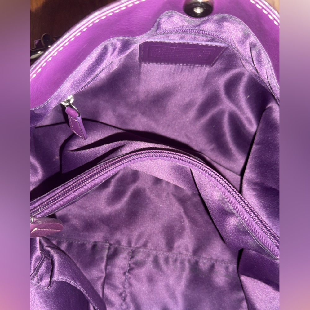 Purple Penelope Coach Signature Tote Bag ‼️SOLD‼️ - Picture 4 of 8